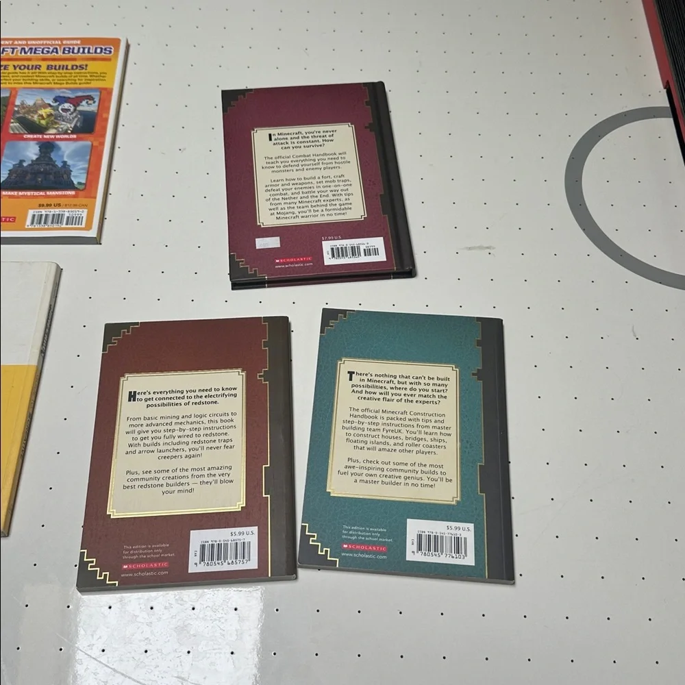 Video Game Minecraft book Collection - Multicolor